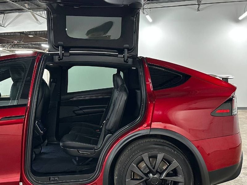 2023 Tesla Model X Standard Range
