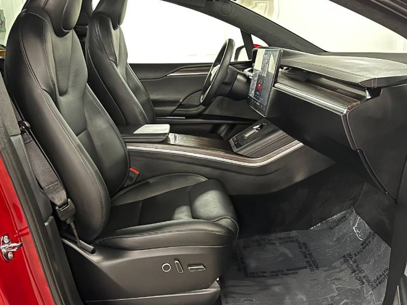2023 Tesla Model X Standard Range