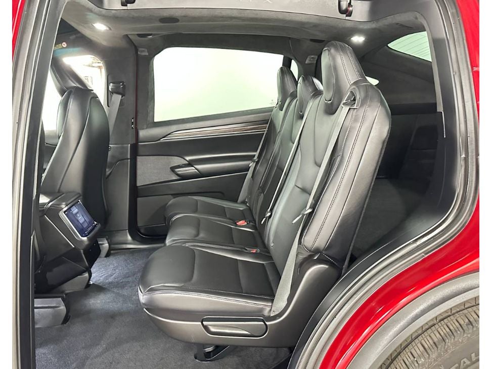 2023 Tesla Model X Standard Range