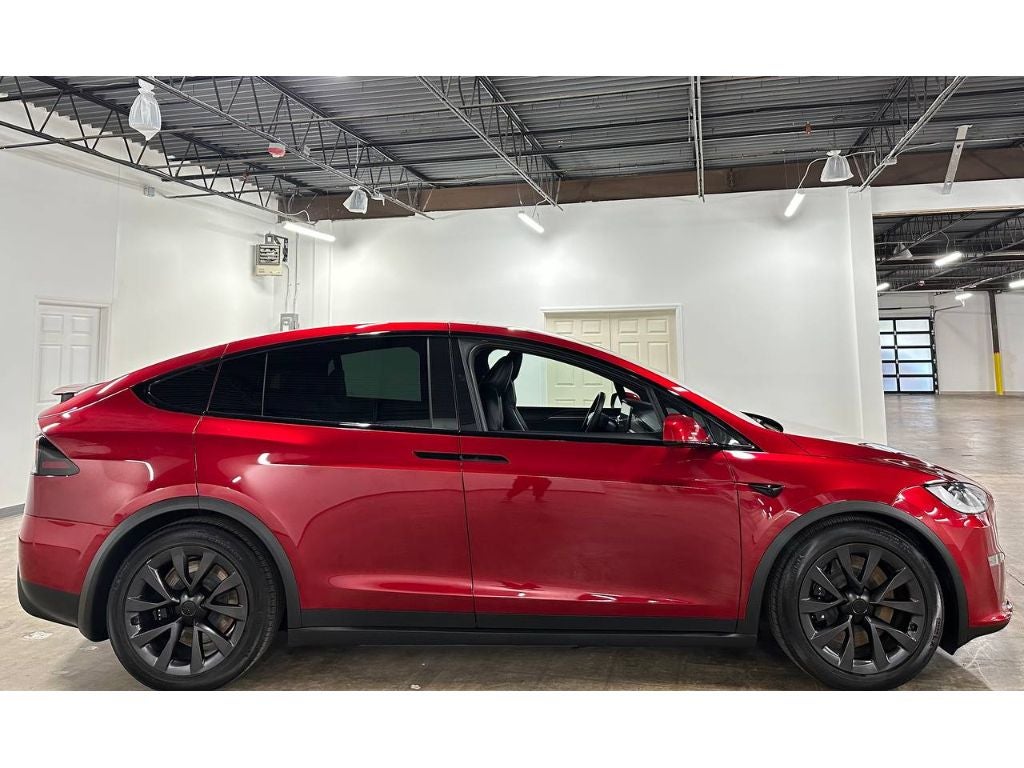2023 Tesla Model X Standard Range