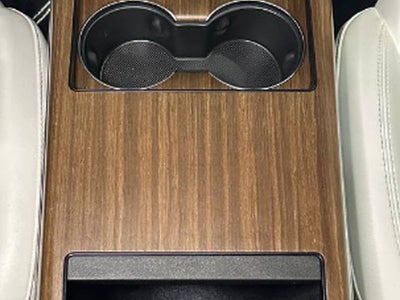 2024 Tesla Model X Base