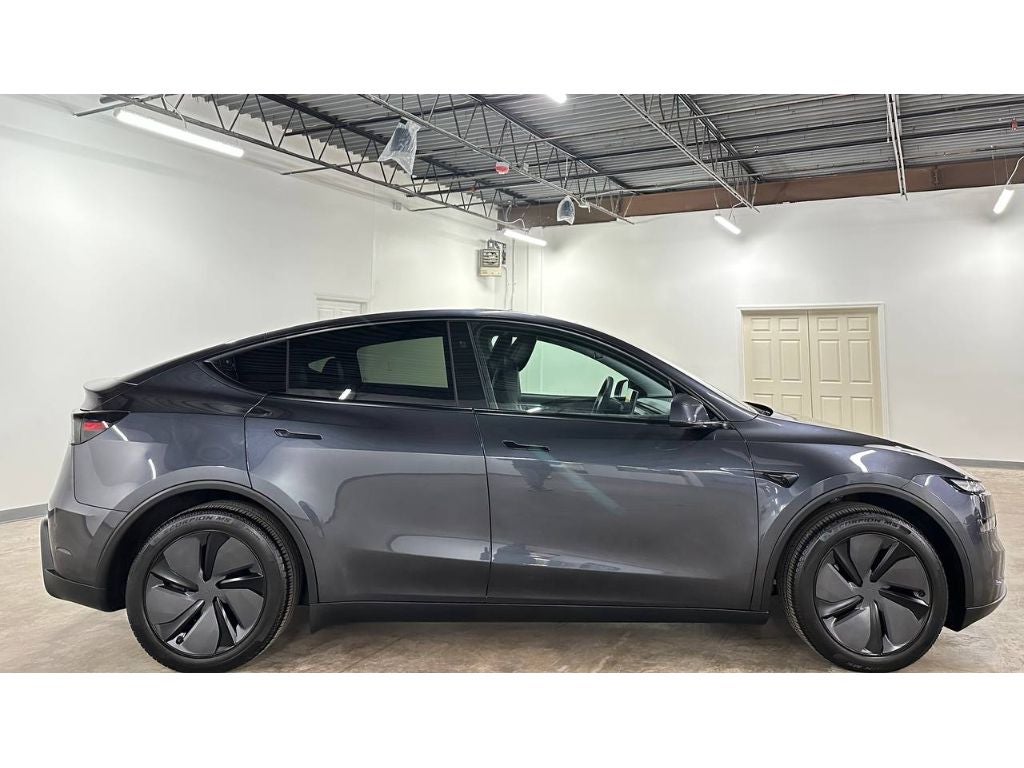2026 Tesla Model Y Long Range