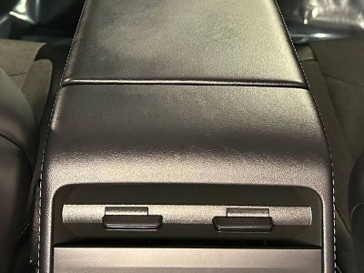 2026 Tesla Model Y Base