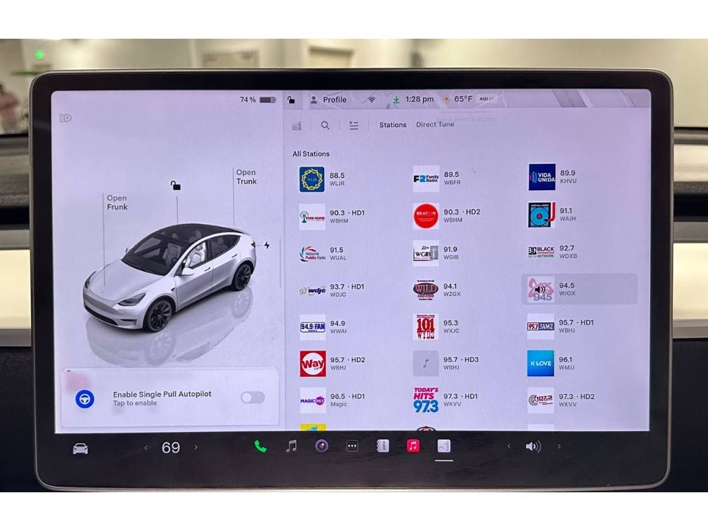 2022 Tesla Model Y Long Range
