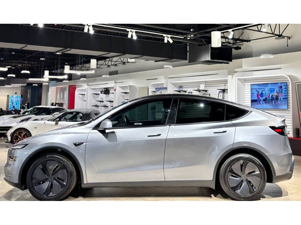2026 Tesla Model Y Long Range