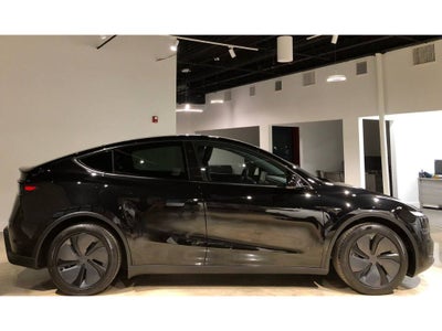 2026 Tesla Model Y Premium