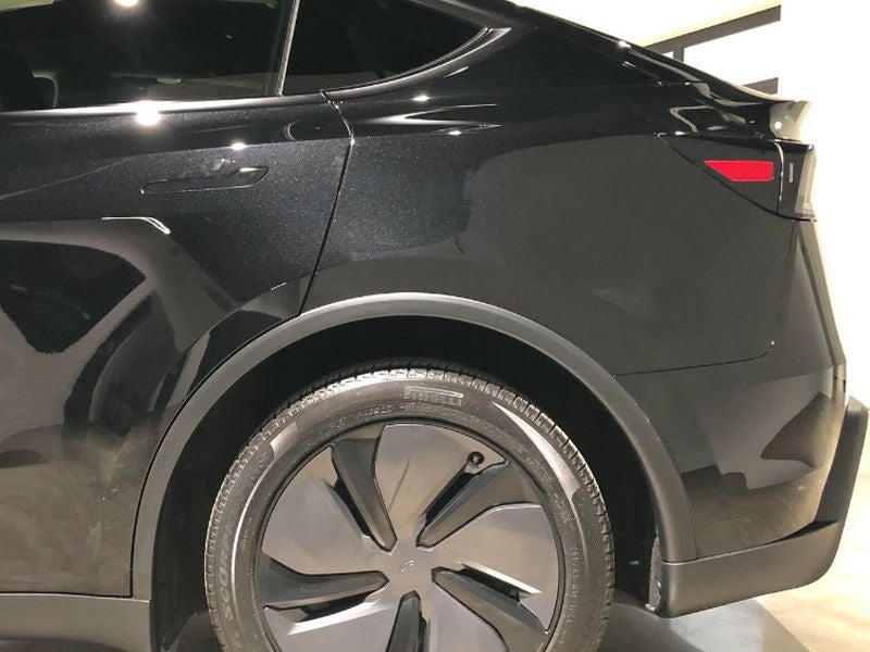 2026 Tesla Model Y Premium