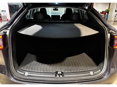 2024 Tesla Model Y Performance