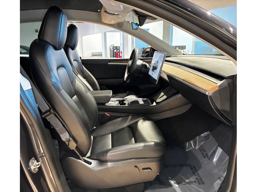 2024 Tesla Model Y Performance