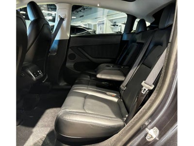 2024 Tesla Model Y Performance