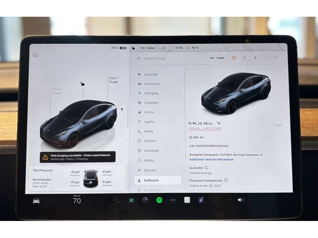 2024 Tesla Model Y Performance