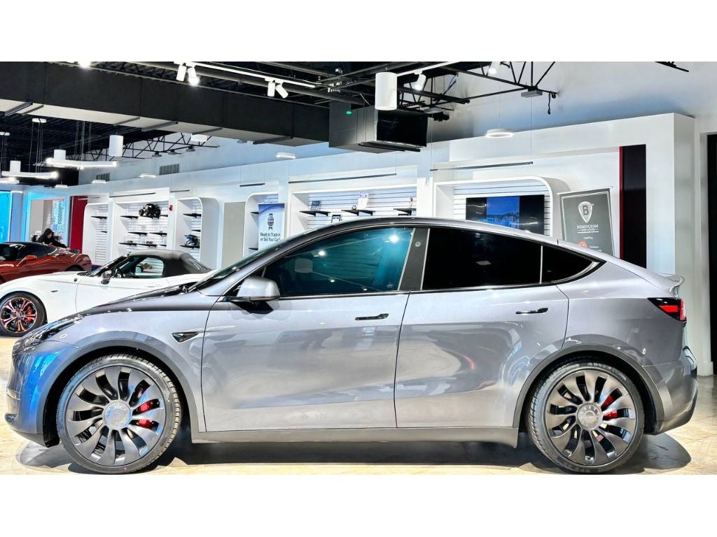 2023 Tesla Model Y Performance
