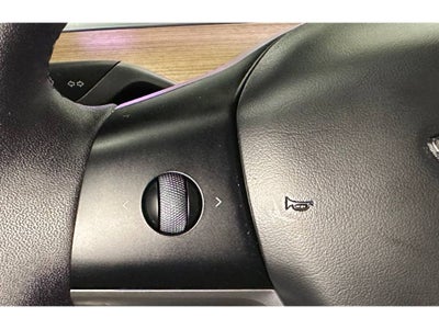 2024 Tesla Model Y Performance