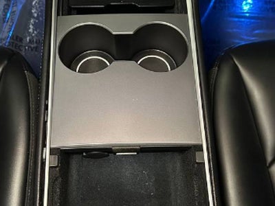 2024 Tesla Model Y Performance