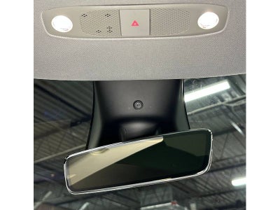 2024 Tesla Model Y Performance