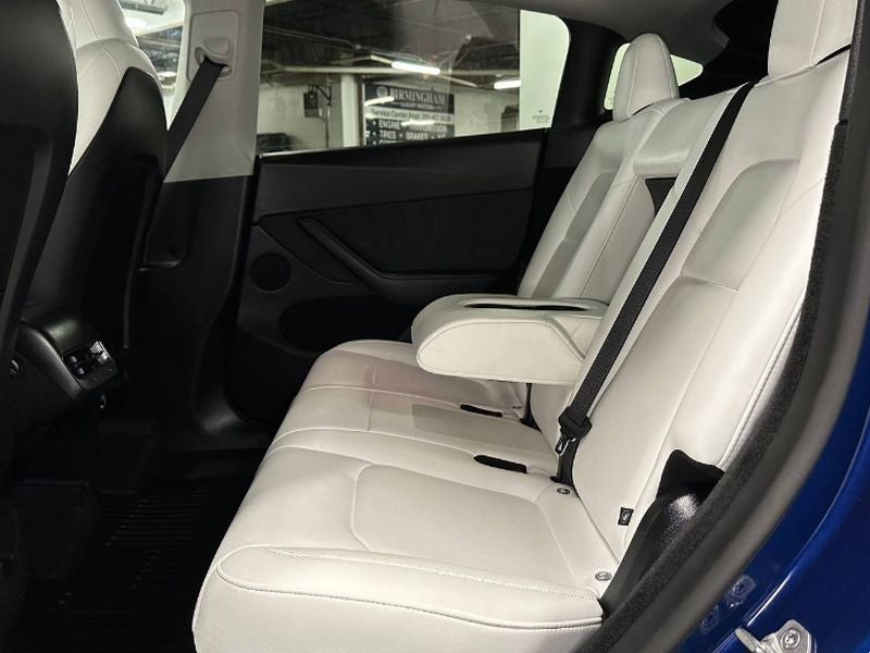 2025 Tesla Model Y Performance