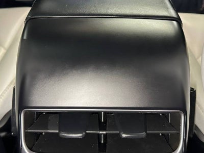 2025 Tesla Model Y Performance