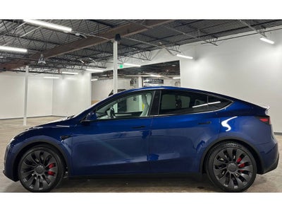 2025 Tesla Model Y Performance