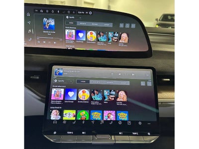 2026 Lucid Gravity Grand Touring