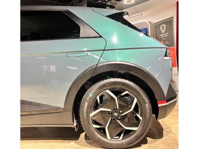2024 Hyundai IONIQ 5 SE