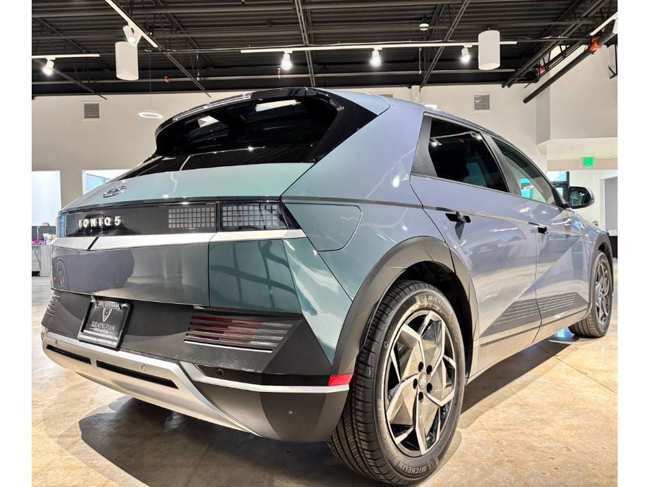 2024 Hyundai IONIQ 5 SE