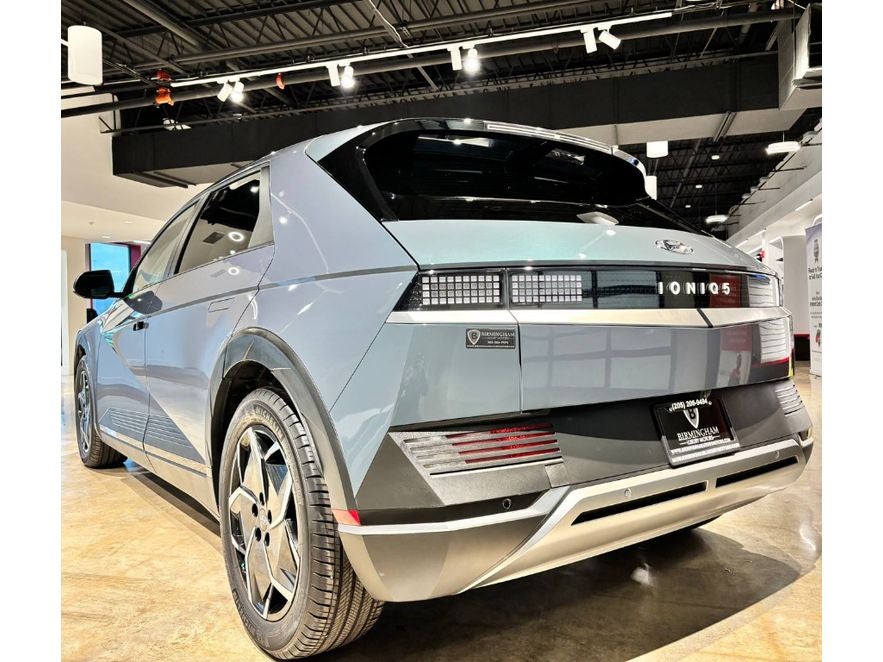 2024 Hyundai IONIQ 5 SE