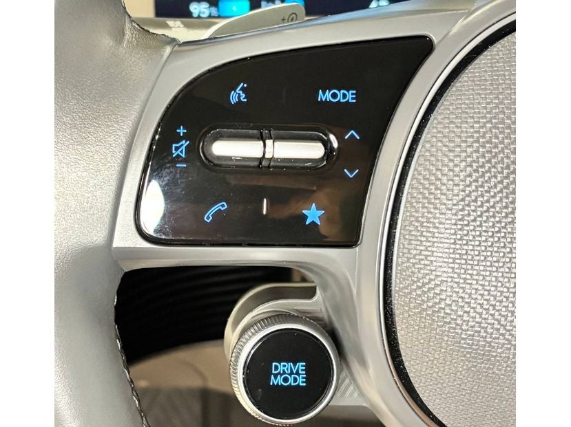 2024 Hyundai IONIQ 5 SE