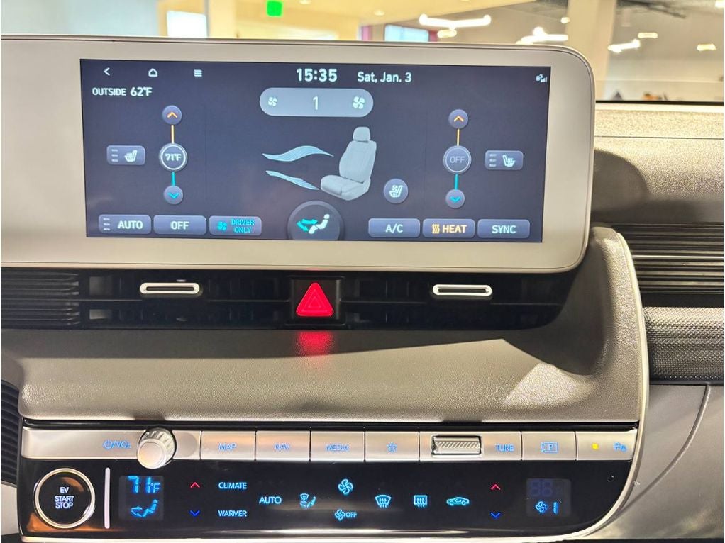 2024 Hyundai IONIQ 5 SE