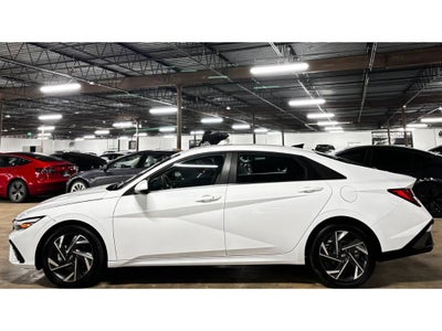 2025 Hyundai Elantra SEL Convenience