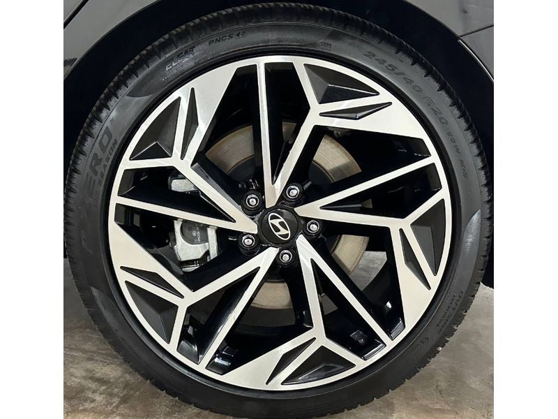 2025 Hyundai IONIQ 6 SEL