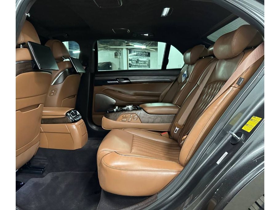 2022 Genesis G90 5.0L Ultimate