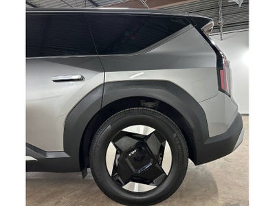 2024 Kia EV9 Light LR