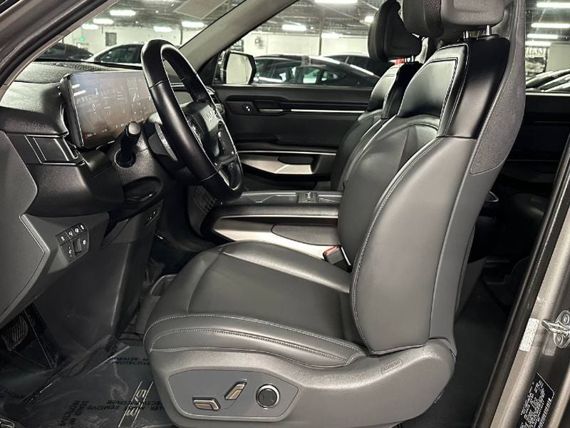 2024 Kia EV9 Light LR