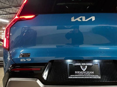 2024 Kia EV9 Land