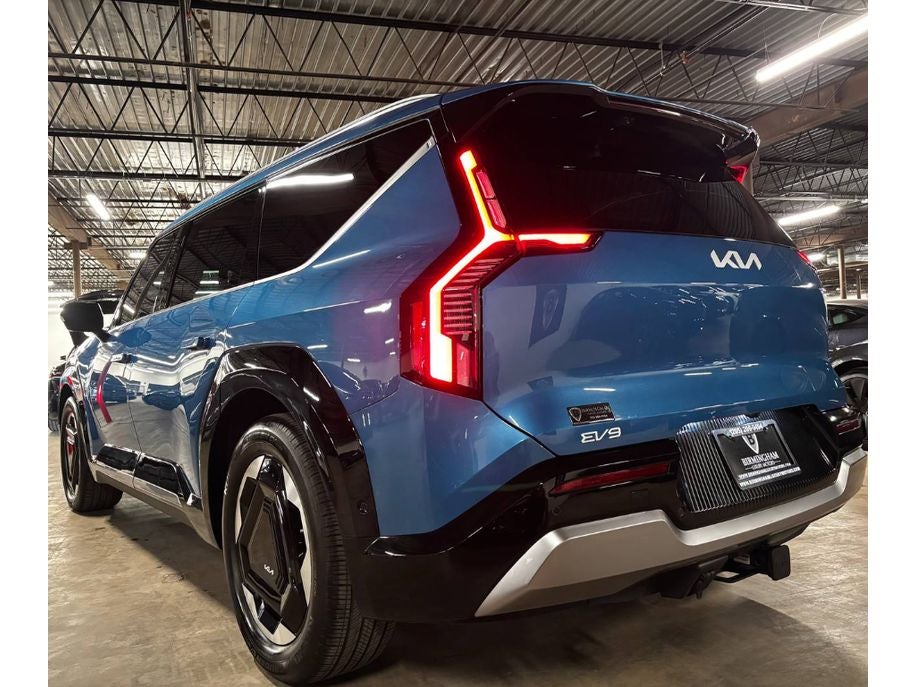 2024 Kia EV9 Land