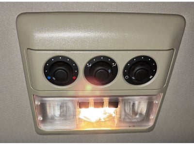 2015 Land Rover LR4 LUX