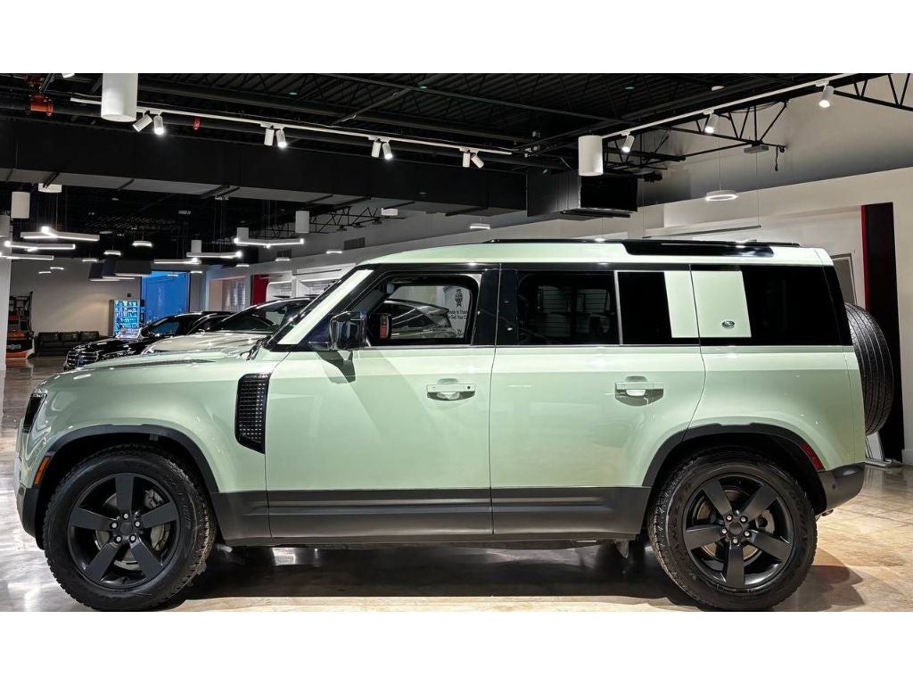 2023 Land Rover Defender 110 75th Edition