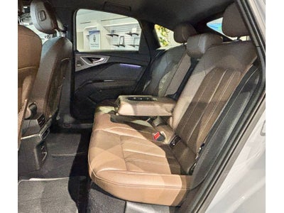 2024 Audi Q4 e-tron Sportback Prestige