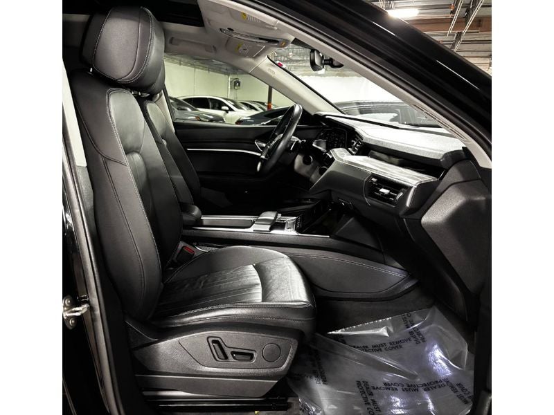 2024 Audi Q8 e-tron Premium