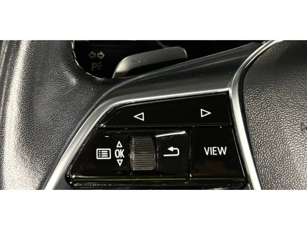 2024 Audi Q8 e-tron Premium