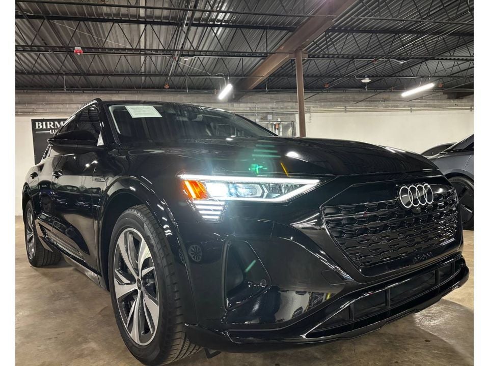 2024 Audi Q8 e-tron Premium