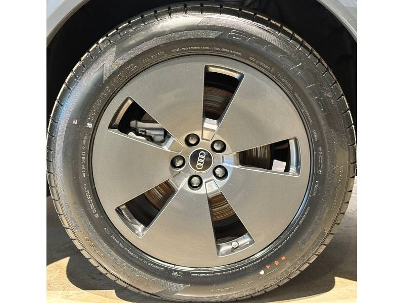 2024 Audi Q8 Sportback e-tron Premium S line