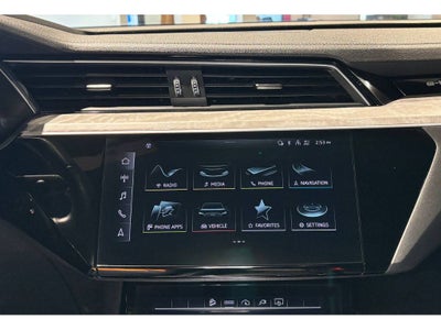 2024 Audi Q8 Sportback e-tron Premium S line