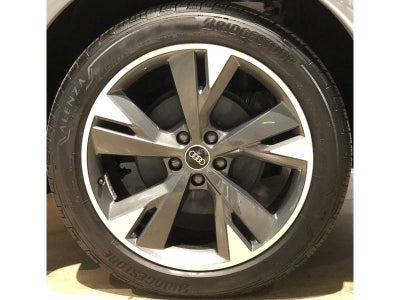 2024 Audi Q4 e-tron Premium Plus