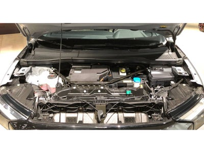 2024 Audi Q4 e-tron Premium Plus