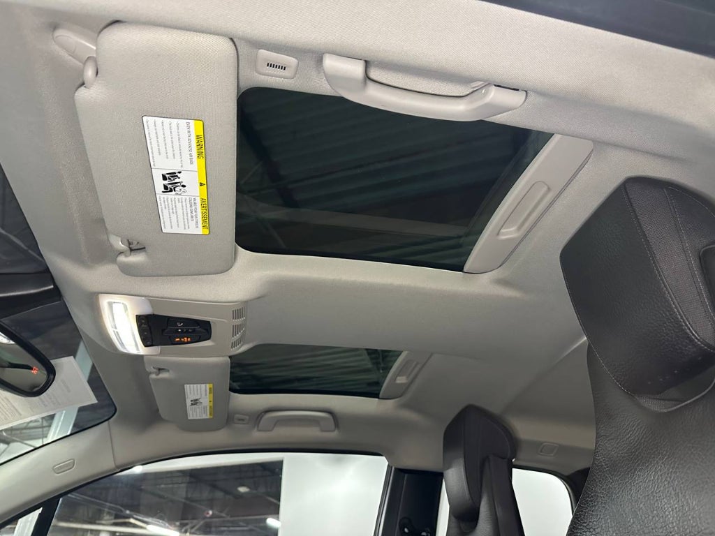 2017 BMW i3 94 Ah w/Range Extender