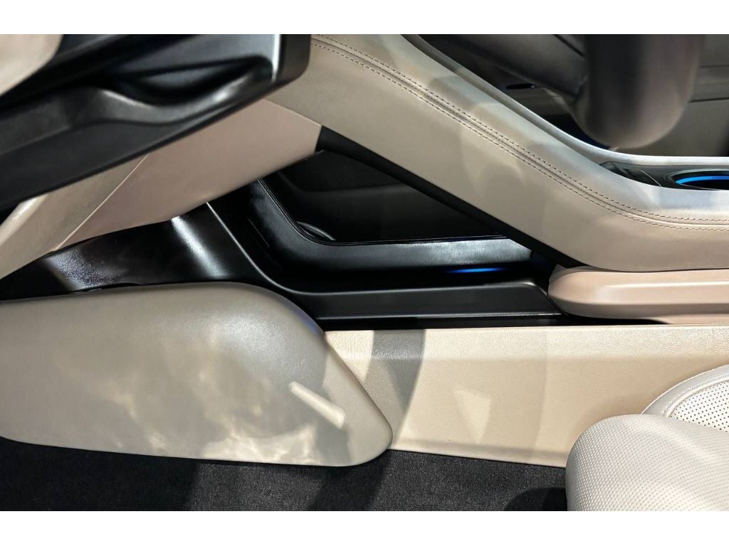 2024 Porsche Taycan Base