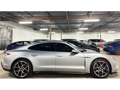 2025 Porsche Taycan 4