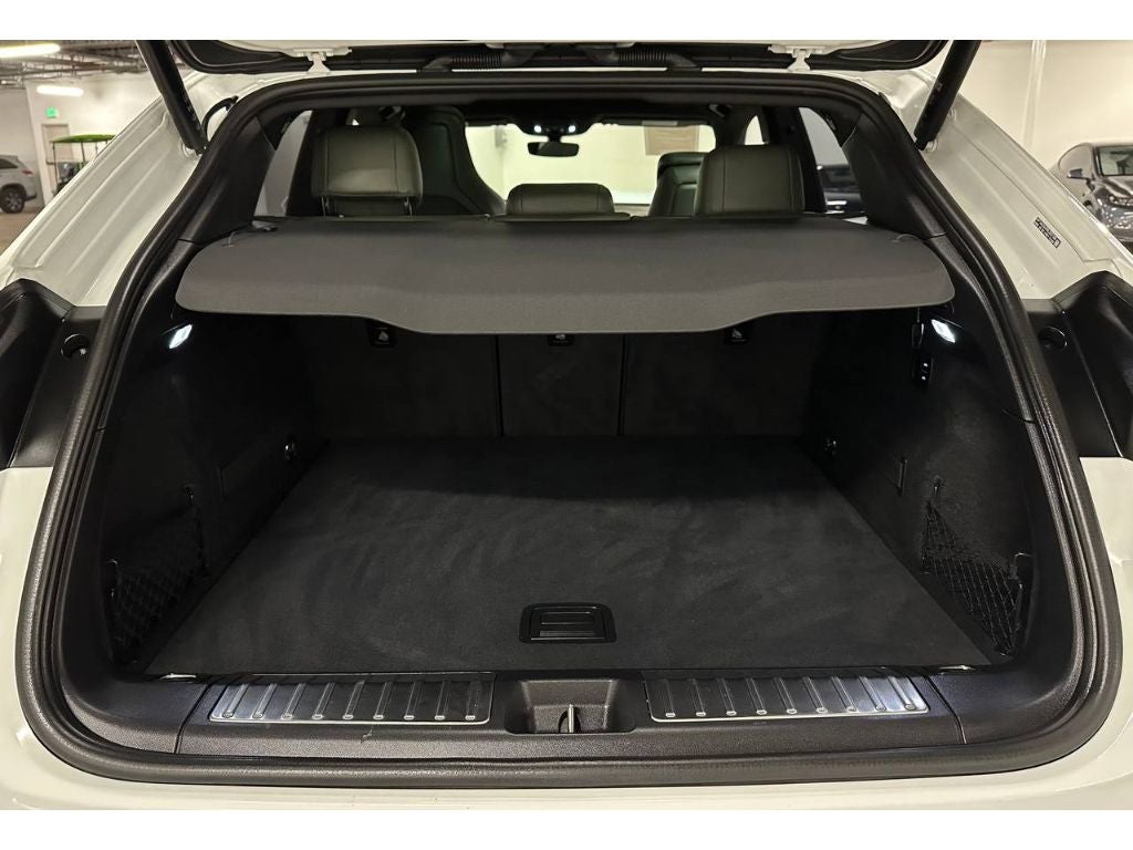 2024 Porsche Macan Electric 4