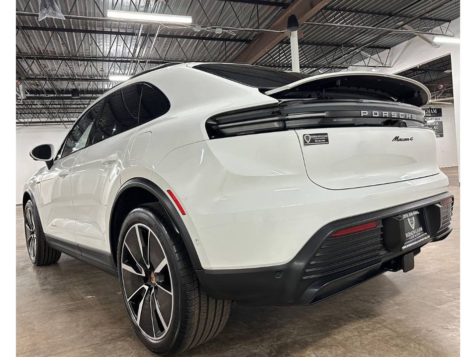 2024 Porsche Macan Electric 4